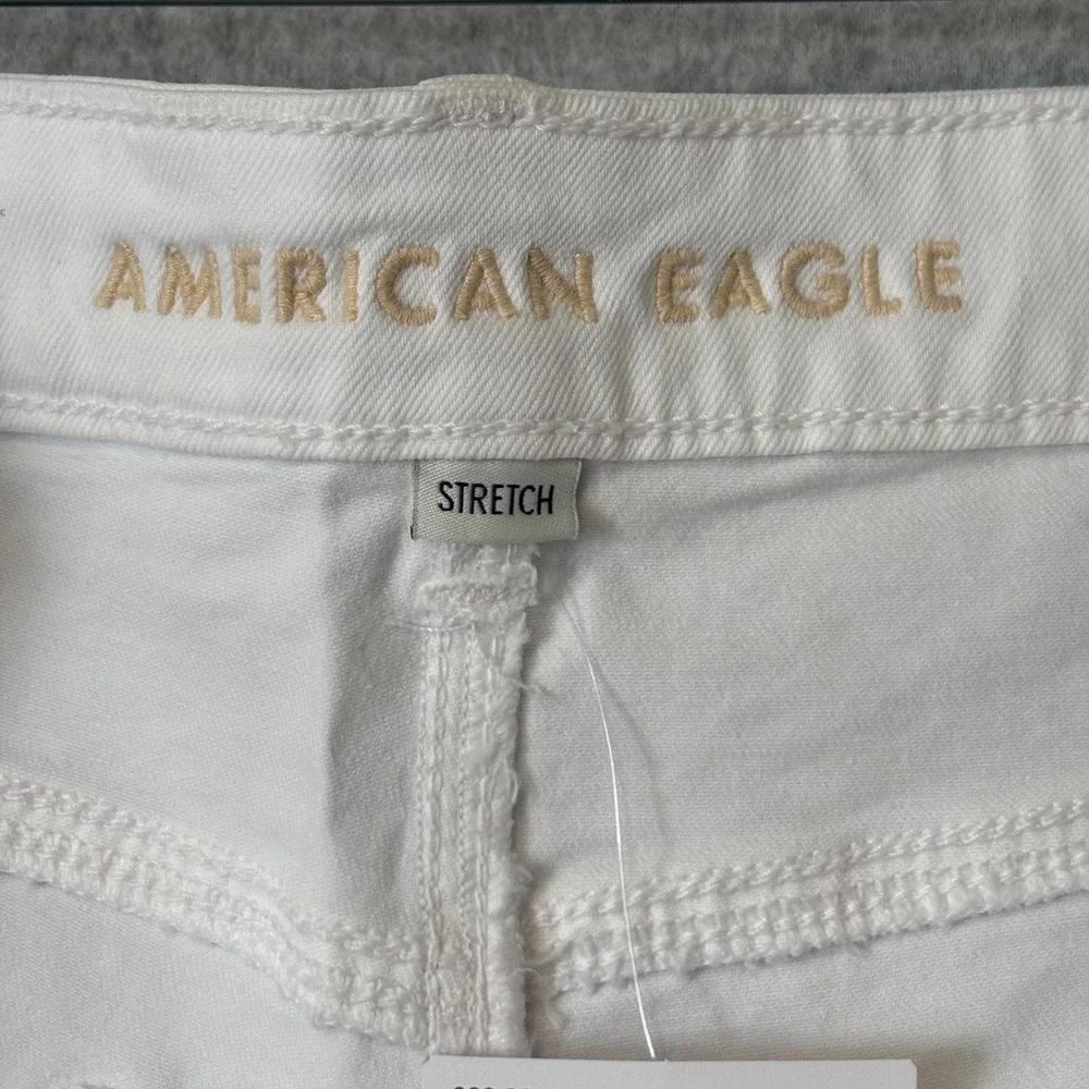 American Eagle Women's 16 Low‎ Rise Baggy Short White Stretch Jeans Denim NWT